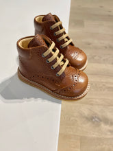Afbeelding in Gallery-weergave laden, ANGULUS veterschoen cognac
