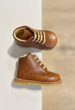 Afbeelding in Gallery-weergave laden, ANGULUS veterschoen cognac