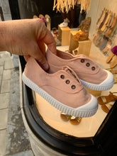 Afbeelding in Gallery-weergave laden, VICTORIA slip-on ballet