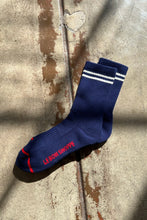 Afbeelding in Gallery-weergave laden, LE BON SHOPPE boyfriend socks navy
