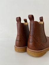 Afbeelding in Gallery-weergave laden, ANGULUS laarsje cognac glitterelastiek
