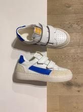 Afbeelding in Gallery-weergave laden, OCRA sneaker velcro wit kobalt
