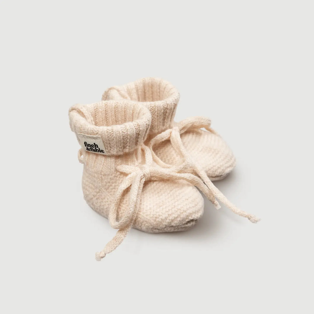 FINCH & FABLE babyslofje ecru