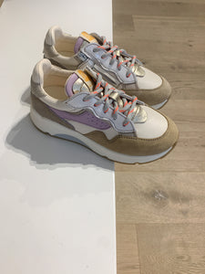 OCRA runner lila