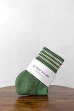 Afbeelding in Gallery-weergave laden, LE BON SHOPPE girlfriend socks avocado
