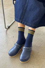 Afbeelding in Gallery-weergave laden, LE BON SHOPPE girlfriend socks navy
