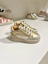 Afbeelding in Gallery-weergave laden, OCRA mini sneaker goud glitter
