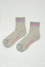 Afbeelding in Gallery-weergave laden, LE BON SHOPPE girlfriend socks bright pink
