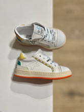 Afbeelding in Gallery-weergave laden, RONDINELLA mini ster sneaker oker
