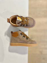 Afbeelding in Gallery-weergave laden, OCRA bergschoen taupe

