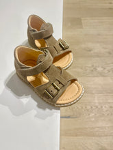 Afbeelding in Gallery-weergave laden, OCRA gespsandaal tabak daim casual
