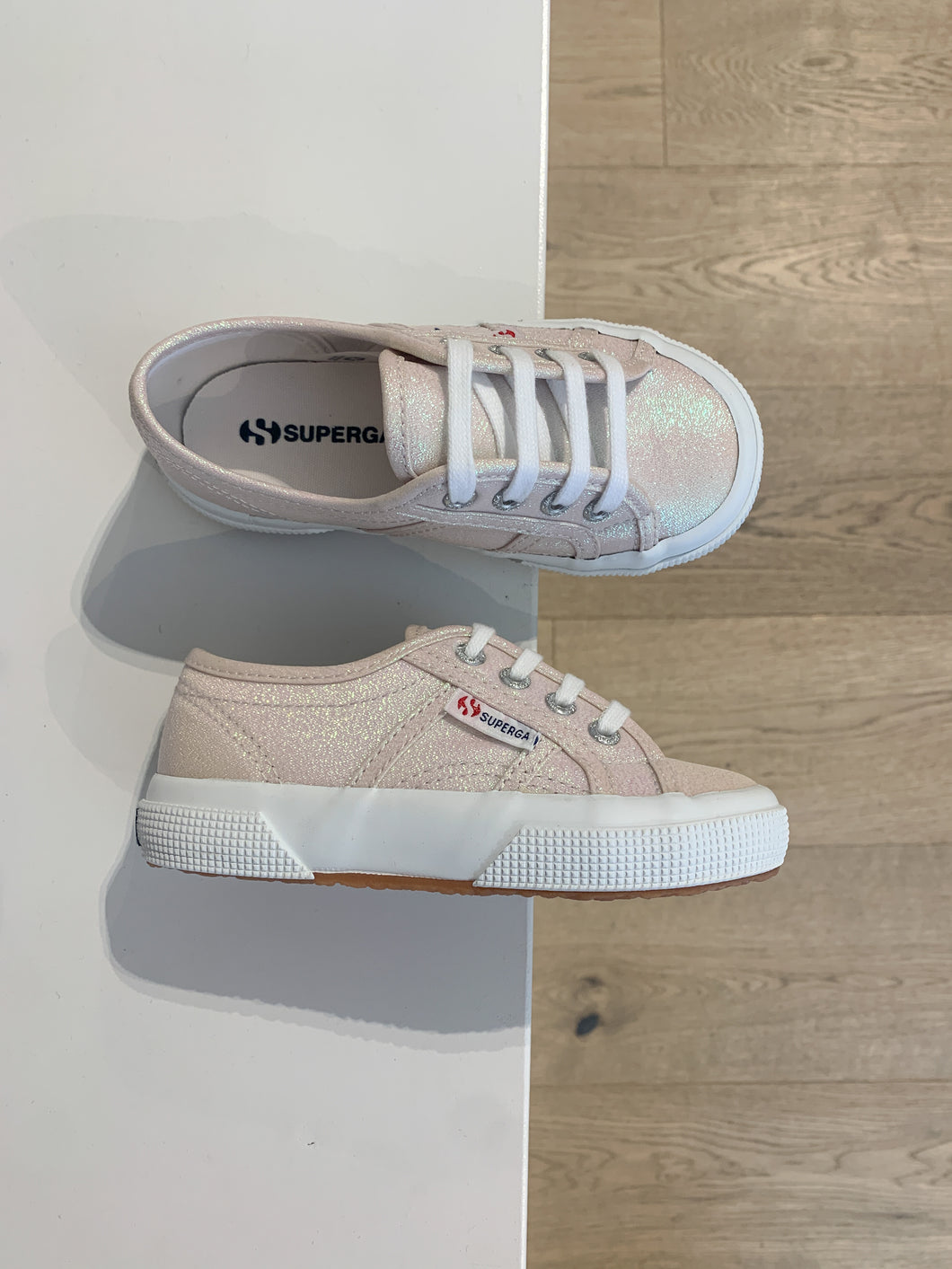 SUPERGA veter parelmoer