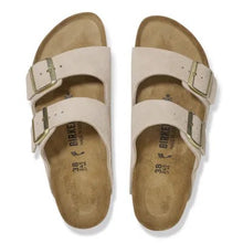 Afbeelding in Gallery-weergave laden, BIRKENSTOCK arizona sandcastle
