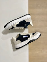 Afbeelding in Gallery-weergave laden, RONDINELLA sneaker navy rib
