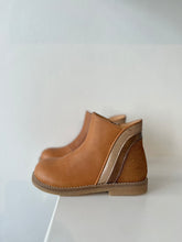 Afbeelding in Gallery-weergave laden, OCRA rainbowlaars COGNAC
