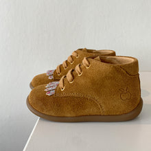 Afbeelding in Gallery-weergave laden, POM D&#39;API veterschoen glitter beige
