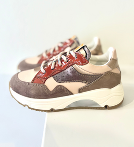 OCRA runner blush