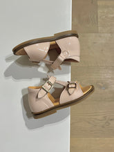 Afbeelding in Gallery-weergave laden, OCRA gespsandaal blush lak
