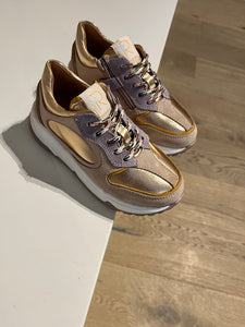 ROMAGNOLI runner lila