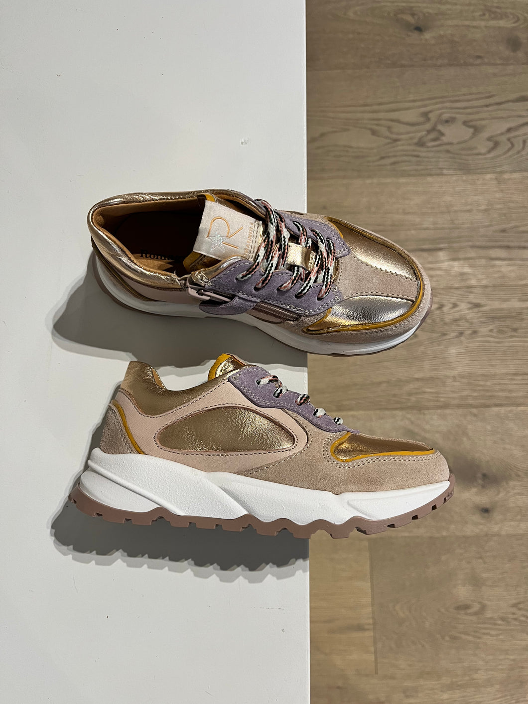 ROMAGNOLI runner lila