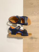 Afbeelding in Gallery-weergave laden, RONDINELLA velcro sandaal blauw
