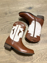 Afbeelding in Gallery-weergave laden, LMDI cowboylaars bruin wit
