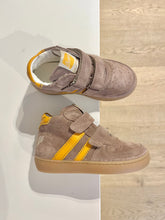 Afbeelding in Gallery-weergave laden, OCRA velcro basket oker

