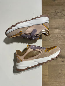 ROMAGNOLI runner lila