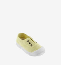 Afbeelding in Gallery-weergave laden, VICTORIA slip-on citroen
