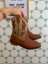 Afbeelding in Gallery-weergave laden, LMDI cowboylaars cognac
