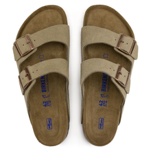 Afbeelding in Gallery-weergave laden, BIRKENSTOCK arizona taupe suede (soft footbed)
