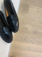 Afbeelding in Gallery-weergave laden, CONFETTI mocassin kwast zwart

