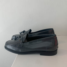 Afbeelding in Gallery-weergave laden, CONFETTI mocassin kwast grijs

