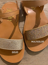 Afbeelding in Gallery-weergave laden, POM D&#39;API glitter sandaal multicolor
