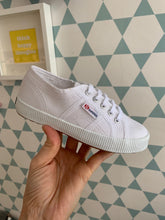 Afbeelding in Gallery-weergave laden, SUPERGA sneaker wit

