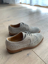Afbeelding in Gallery-weergave laden, GALLUCCI veterschoen beige daim
