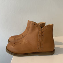 Afbeelding in Gallery-weergave laden, OCRA laarsje cognac perfo
