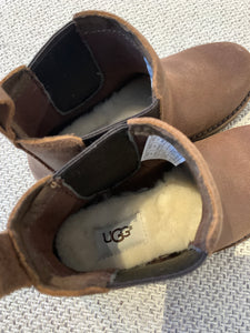 UGG callum bruin