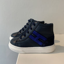 Afbeelding in Gallery-weergave laden, HOGAN basket donkerblauw
