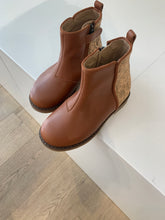 Afbeelding in Gallery-weergave laden, POM D&#39;API laarsje cognac koper
