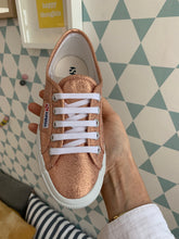 Afbeelding in Gallery-weergave laden, SUPERGA veter rosé
