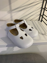 Afbeelding in Gallery-weergave laden, ELI baby t-band wit
