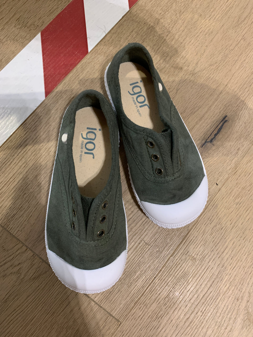 IGOR slip-on kakhi