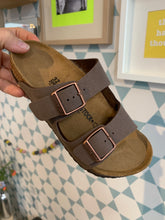 Afbeelding in Gallery-weergave laden, BIRKENSTOCK arizona mokka
