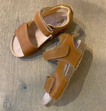Afbeelding in Gallery-weergave laden, OCRA velcrosandaal cognac
