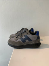 Afbeelding in Gallery-weergave laden, HOGAN runner grijs blauw
