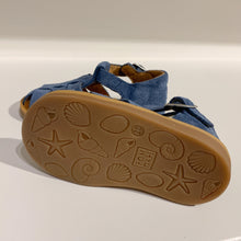 Afbeelding in Gallery-weergave laden, POM D&#39;API mini gesloten sandaal jeans daim
