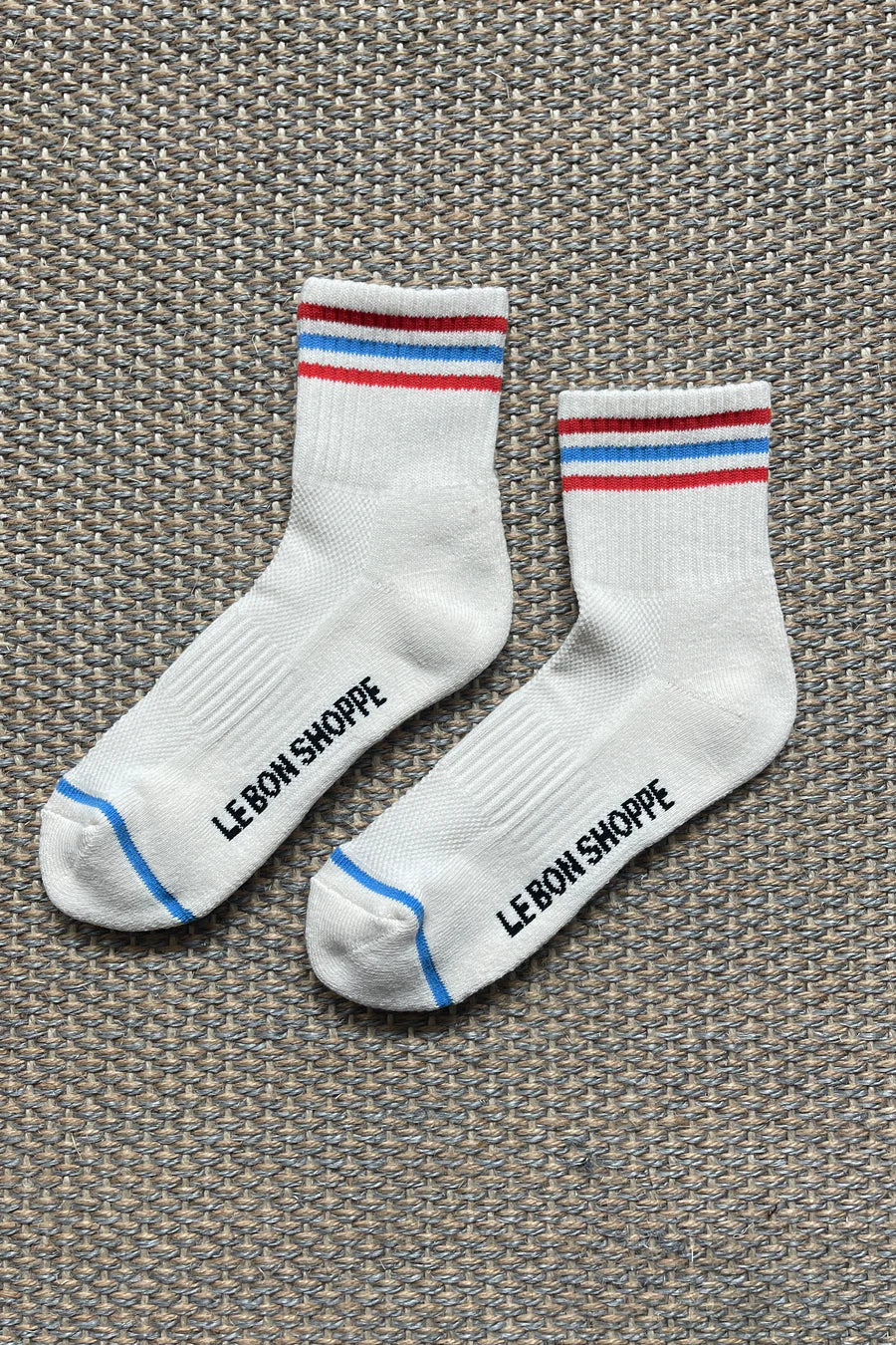 LE BON SHOPPE girlfriend socks leche