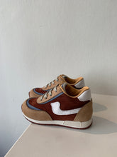 Afbeelding in Gallery-weergave laden, RONDINELLA mini runner roest jeans
