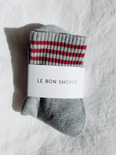 Afbeelding in Gallery-weergave laden, LE BON SHOPPE girlfriend socks heather grey
